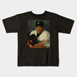 Livan Hernandez - 26 Strikeouts Over Kids T-Shirt